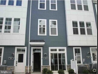 Building Photo - 5105 Donatello Dr