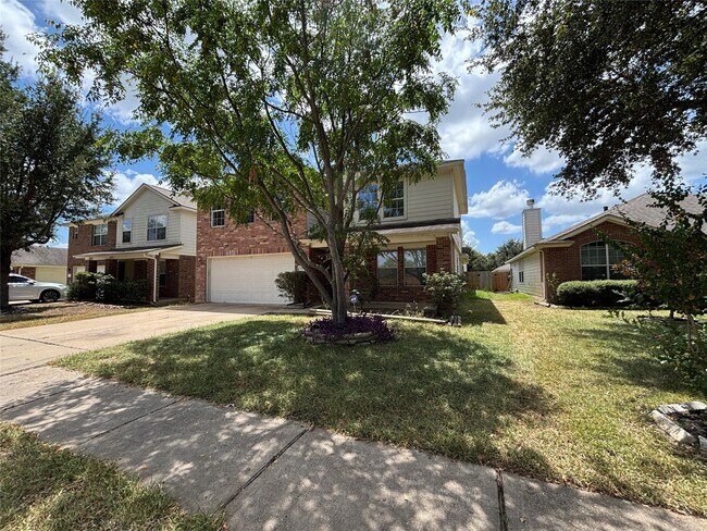 Building Photo - 6511 Dogwood Park Ln