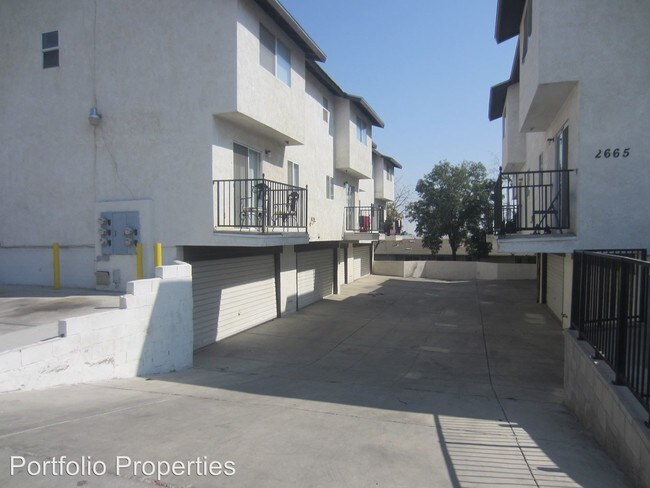 Building Photo - 2667 Sunny Ln