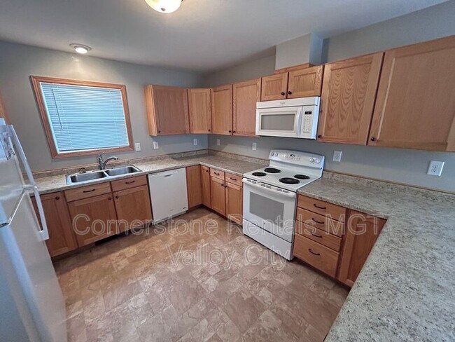 Foto del edificio - 545 4th Ave SW