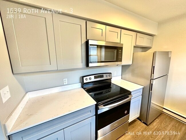 Building Photo - 1539 Roth Ave