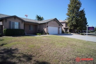Building Photo - 11311 Mezzadro Ave