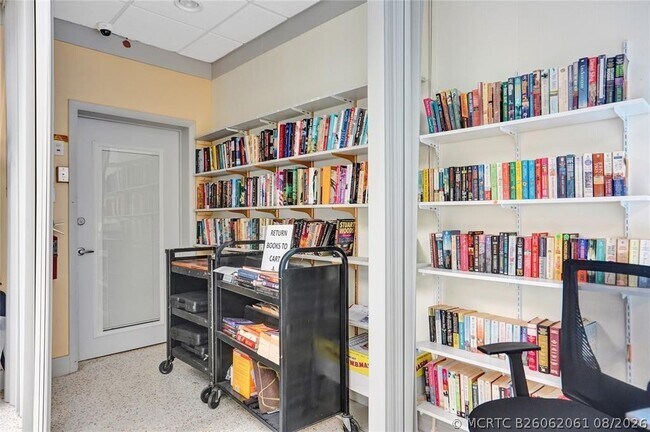 Foto del edificio - 7105 NW 74th Pl