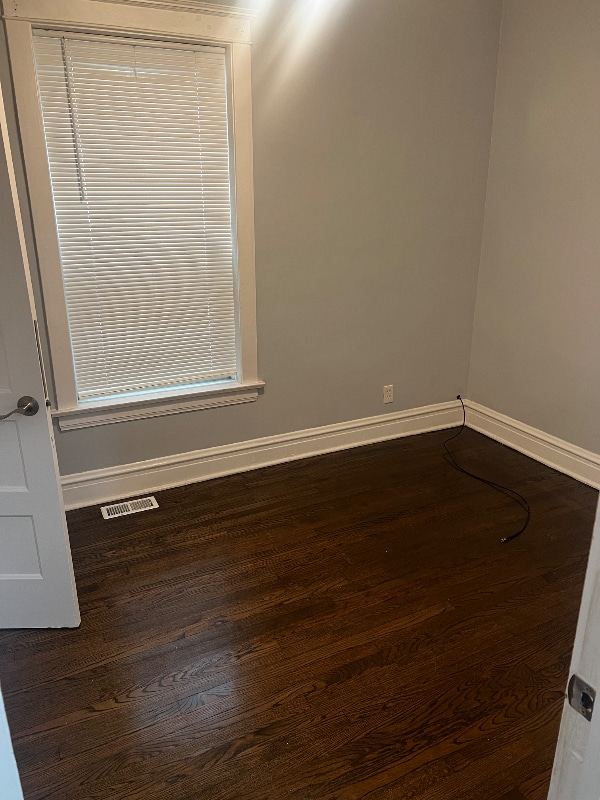 Foto del edificio - 6938 S Green St