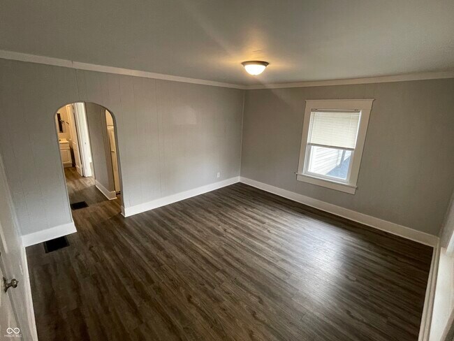 Foto del edificio - 129 W Hendricks St