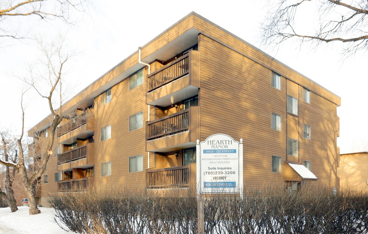 Building Photo - Hearth Manor