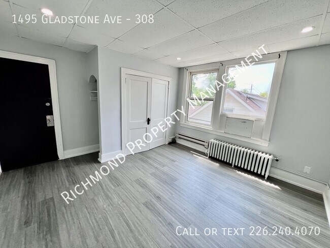 Photo du bâtiment - 1495 Gladstone Ave