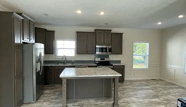 Building Photo - 379 Blanche Cir