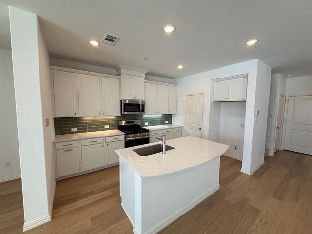 Foto del edificio - 724 4th St