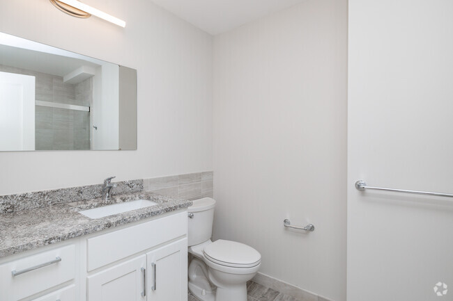 1BR, 1BA - 672SF - Bathroom - One Webster's Landing