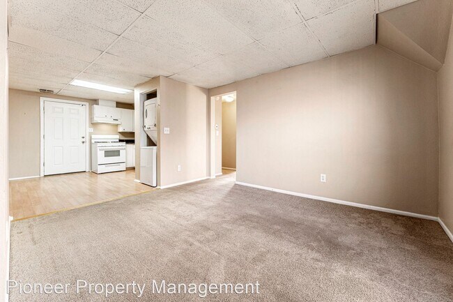 Foto del edificio - 2 br, 1 bath House - 2126 N High St #B