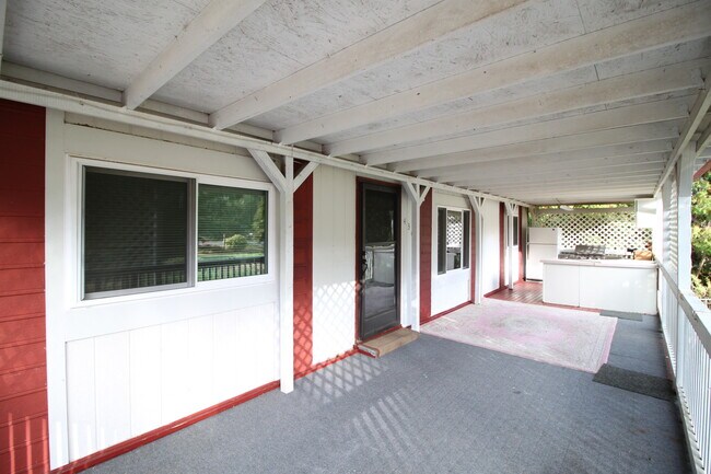 Foto del edificio - 3 Bed 2 Bath - NAS Whidbey - Pet Friendly