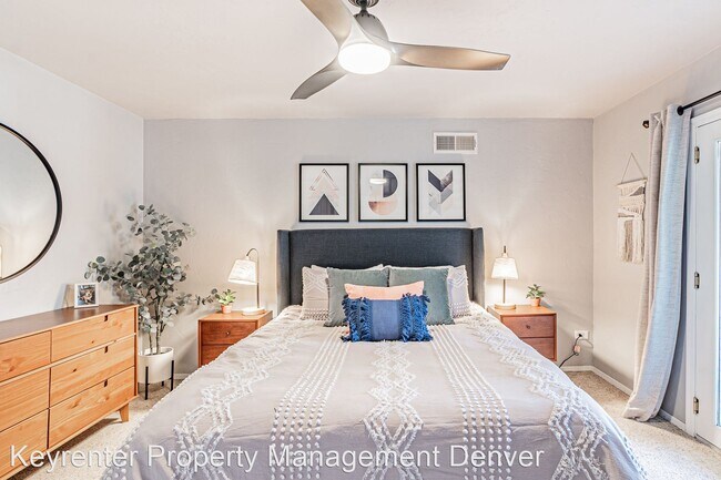 Foto del edificio - 2 br, 1 bath House - 700 N Washington St #207