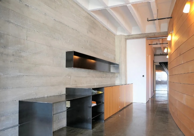 Photo - 10 Mint Plaza #2 House