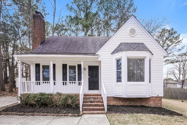 Building Photo - 408 Carrington Dr