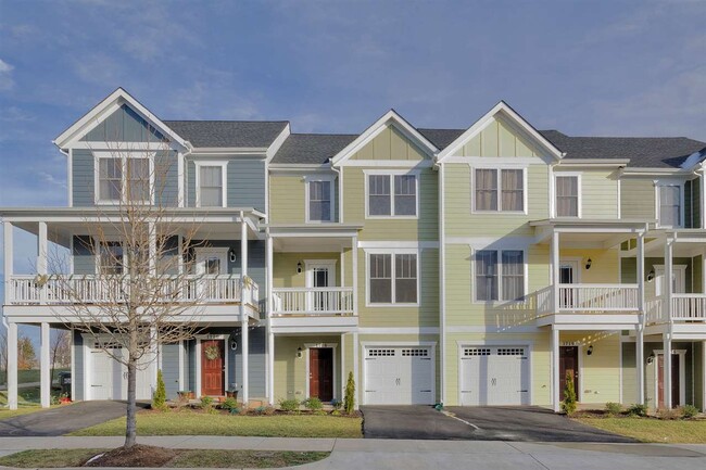 Building Photo - 1716 Painted Sky Terrace