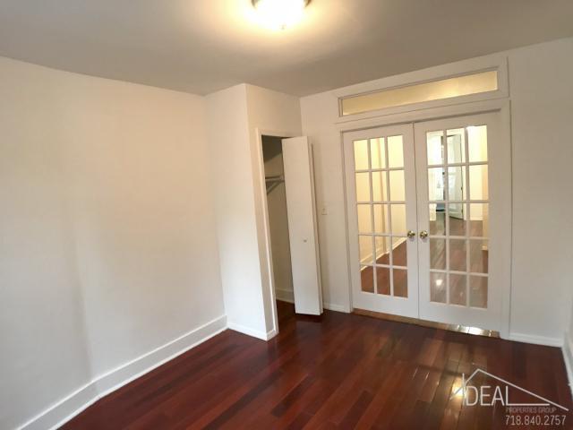 Foto del edificio - 1 bedroom in brooklyn NY 11216