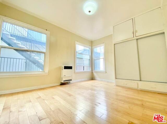 Building Photo - 485 S Roxbury Dr