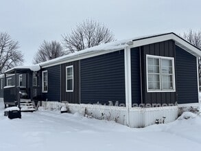 Building Photo - 1735 Blackhawk Dr