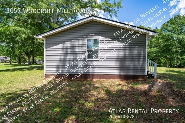 Foto del edificio - 3057 Woodruff Mill Rd