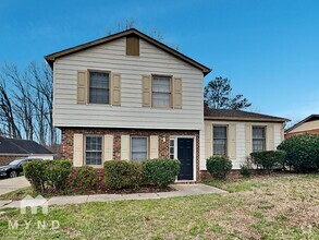 Building Photo - 4815 S Singing Woods Pl