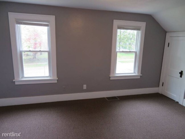 Building Photo - 4 br, 2 bath House - 1012 8th Ave S