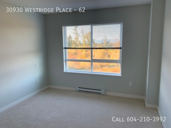 Photo du bâtiment - Townhouse At Bristol Heights