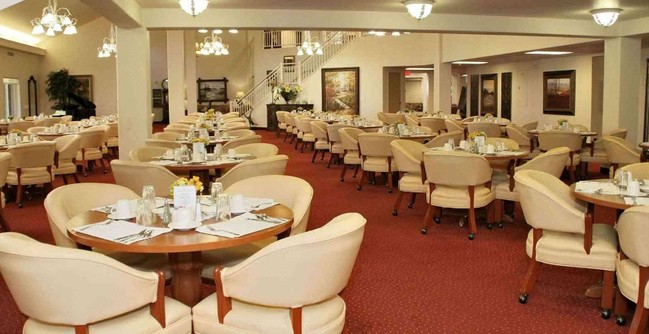 Interior Photo - Holiday Crescent Heights