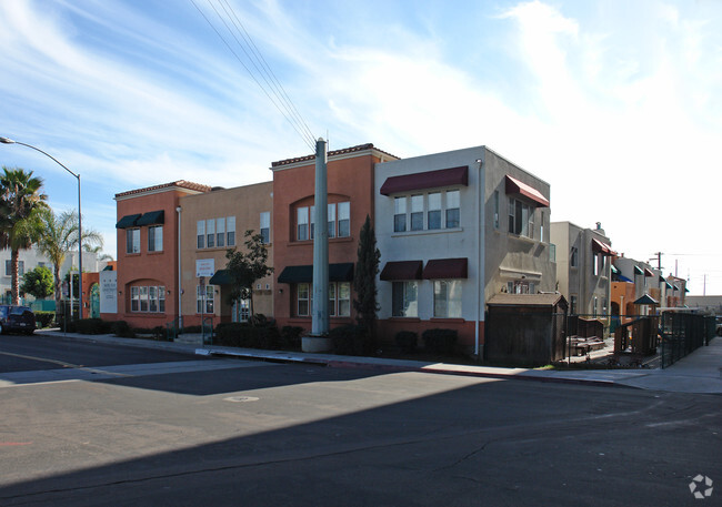 Building Photo - Mercado Apartments