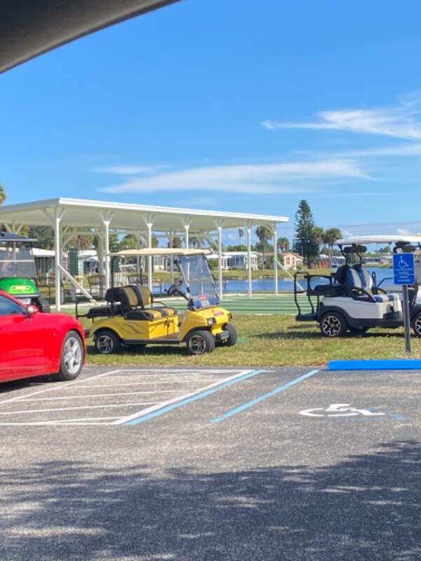 Foto del edificio - 8775 20th St