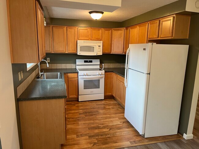 Cocina. - 1138 NE 72nd Ave