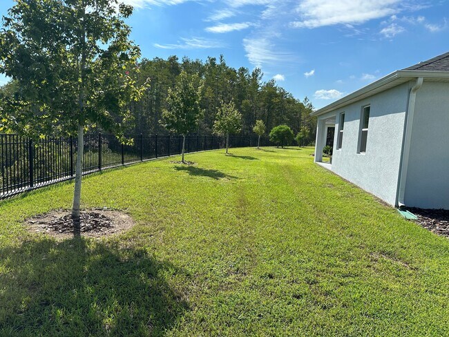 Foto del edificio - 3002 Prelude Ln