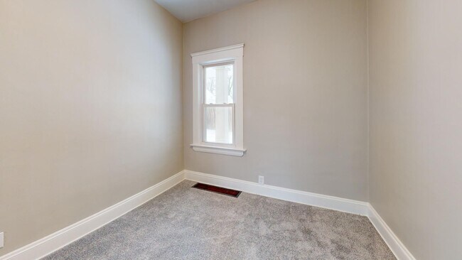 Foto del edificio - 4500 W 39th St