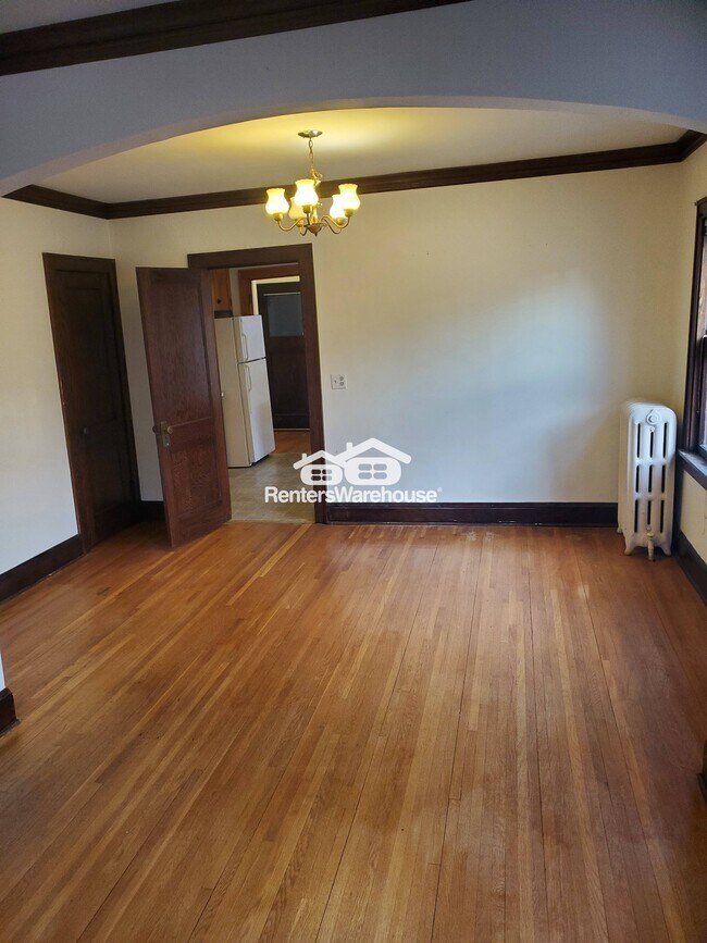 Foto del edificio - 3645 10th Ave S