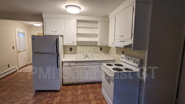 Building Photo - 24 Milltown Rd