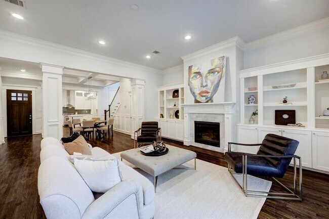 Foto del edificio - 623 W 16th St