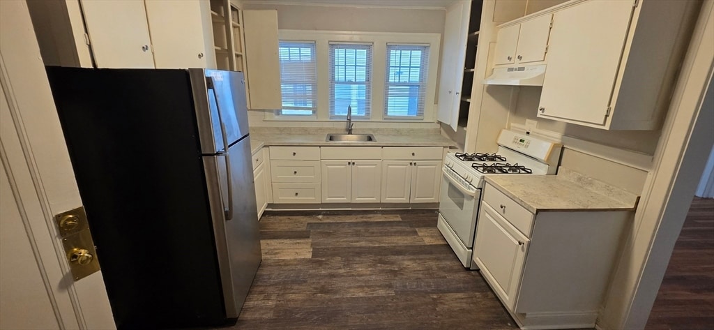 Primary Photo - 33 Harbor St