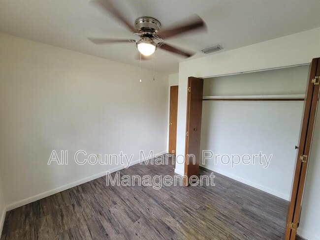 Foto del edificio - 3095 SE 49th Pl