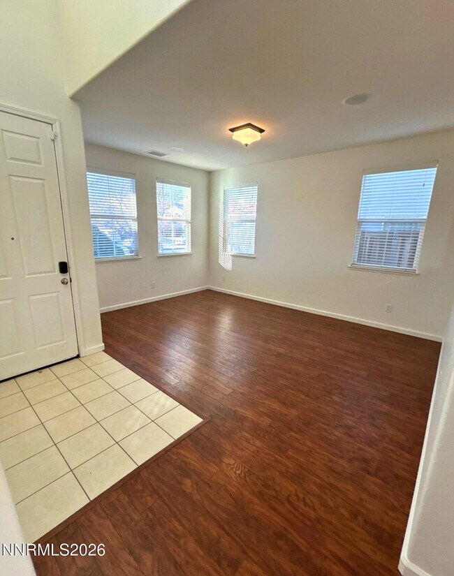 Building Photo - 515 Cortono Dr