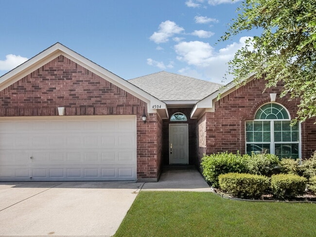 Building Photo - 4504 Emerald Leaf Dr