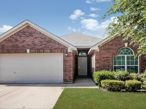 Building Photo - 4504 Emerald Leaf Dr