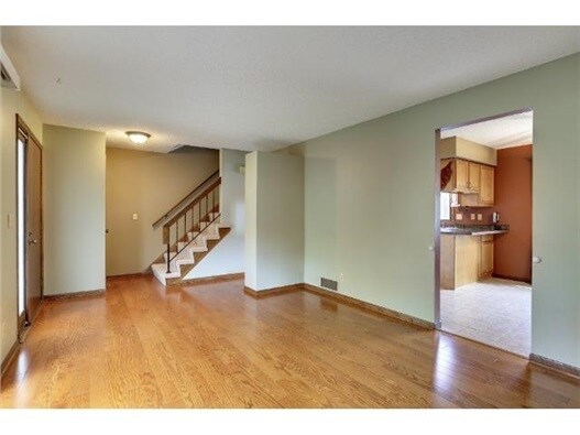 Building Photo - 2653 Shenandoah Ln N
