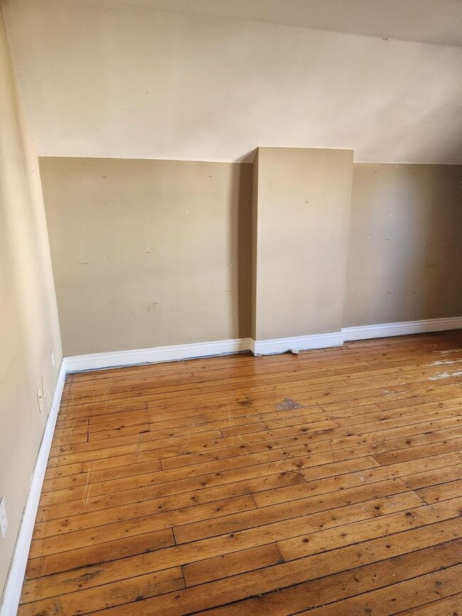 Photo - 1720 N Pearl St Apartment