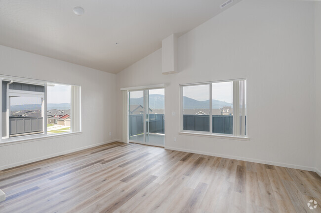 Interior Photo - Residence at Corbin Crossing