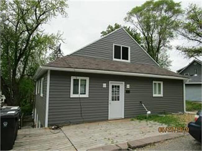 Building Photo - 1412 N 6th St