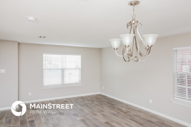 Foto del edificio - 4813 Palm Ridge Dr
