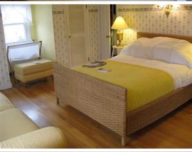 Building Photo - 125 Park Ave