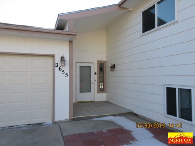 Building Photo - 2655 Norwich Dr