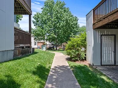 Building Photo - 940 Gale Ln