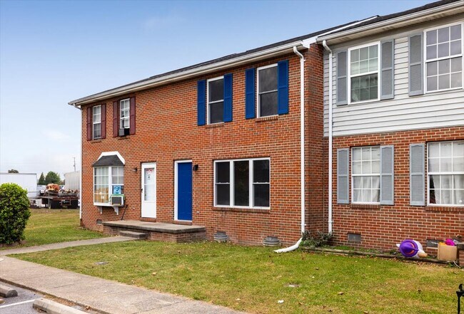 Foto del edificio - 513 Buckingham Dr